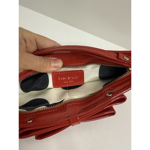 Kate Spade Red Patent Leather Bow Trim Wristlet Excellent 8” Wide - Picture 7 of 10